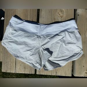 WHITE LULU-LEMON SPEED UP LOW-RISE LINED SHORT 2.5” (size 10)